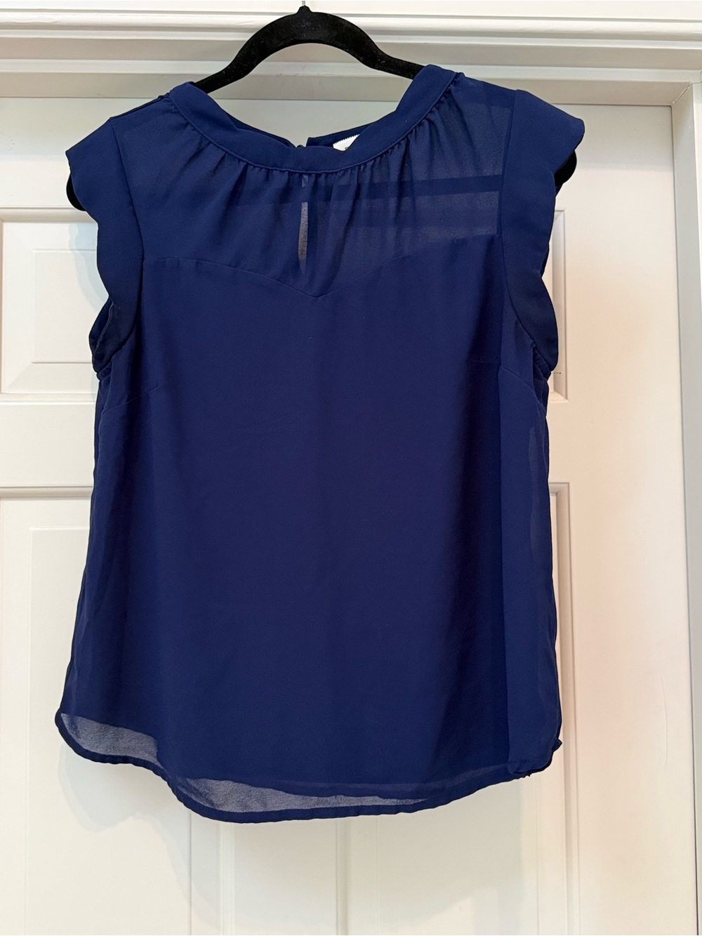 Monteau Navy Sleeveless Chiffon Keyhole Blouse